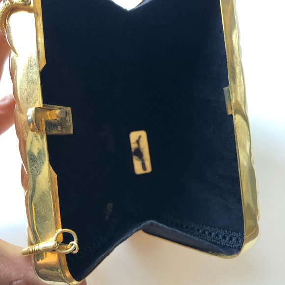 Gold Metal Shoulder Bag Clutch - Picture 7 of 12
